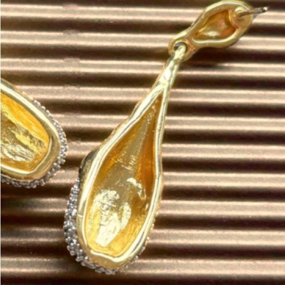 ALEXIS BITTAR • Solanales Drippy Pavé Crystal Teardrop Articulated Drop Earrings - Picture 9 of 14
